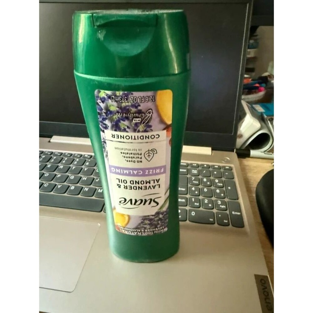 Suave Lavander & Almond Oil Frizz Calming Conditioner